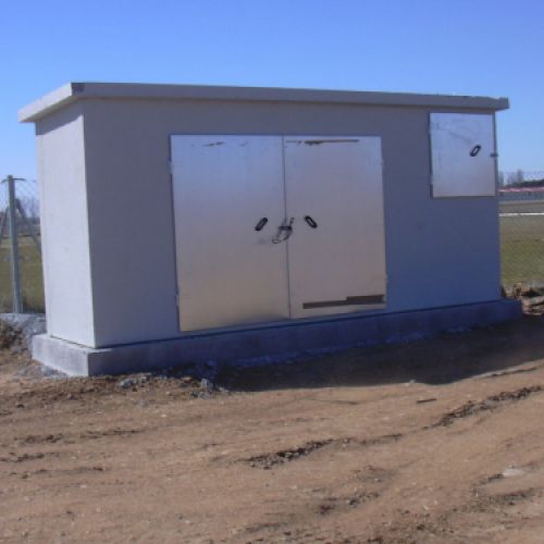 Caseta de control de sistema de riego